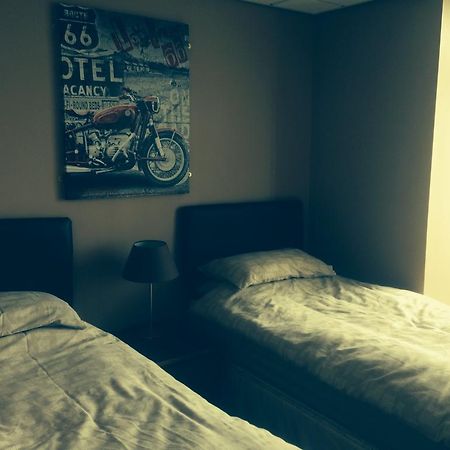 Coach & Horses Bed and Breakfast Tredegar Εξωτερικό φωτογραφία