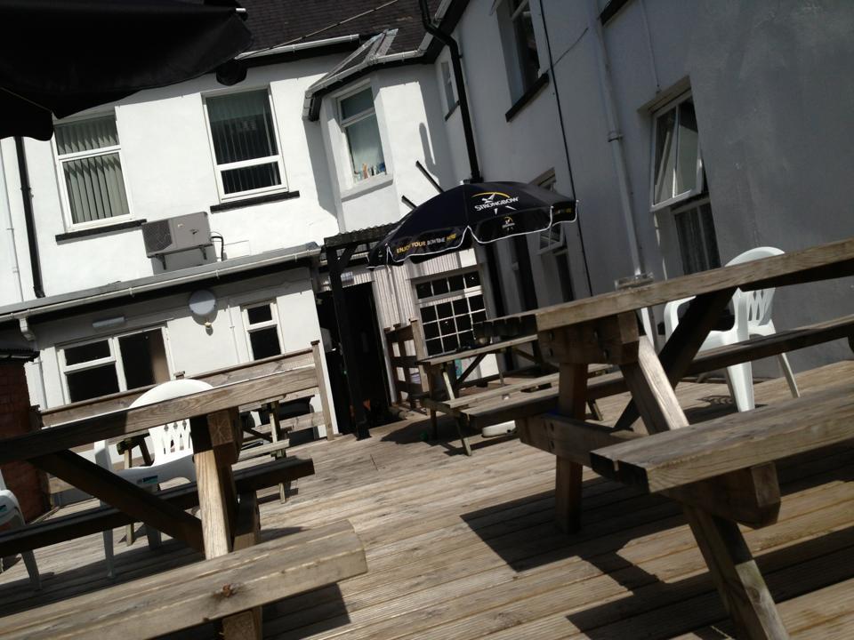 Coach & Horses Bed and Breakfast Tredegar Εξωτερικό φωτογραφία