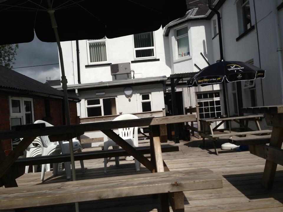 Coach & Horses Bed and Breakfast Tredegar Εξωτερικό φωτογραφία